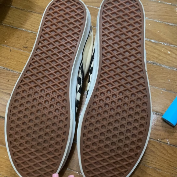 Brand new Men vintage checker vans - Picture 3 of 4